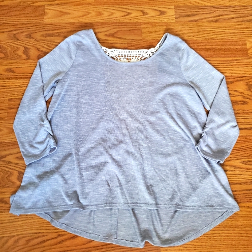 ALMOST FAMOUS | Casual Flowy Top